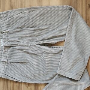 Stylish Men's Gray Corduroy Trousers